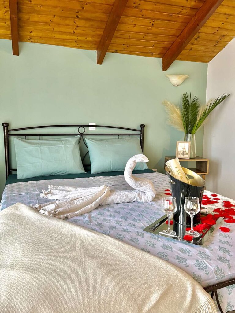 Rallia's Maisonette